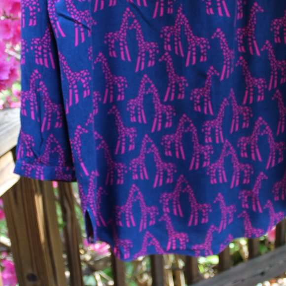 escapada tunic top / medium /Pull Over/ V neck - Picture 8 of 10